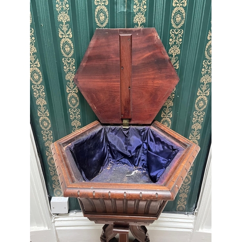 352 - William IV Mahogany Pedestal Cabinet with Lift Top Hexagonal Shape on Triform Base (50 cm W x 84 cm ... 