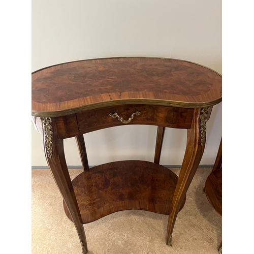 425 - Pair of French Style Walnut and Brass Mounted Kidney Shaped Side Tables (56 cm W x 72 cm H x 40 cm D... 