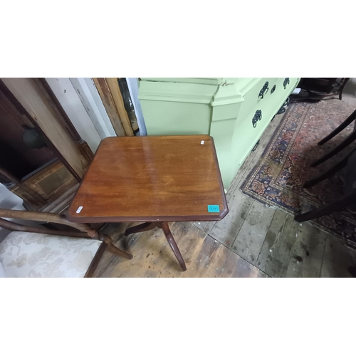 45 - Victorian Mahogany Lamp Table on turned column with 3 splayed legs