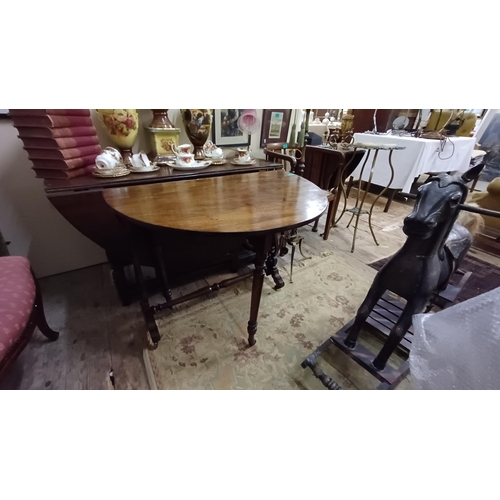 157 - Victorian Walnut Oval Drop Leaf Sutherland Table on Fretwork Supports