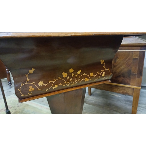 170 - 19th Century Killarney Wood Sewing Table Inlaid with Scenes of Muckross in Arubutus, Yew and Native ... 