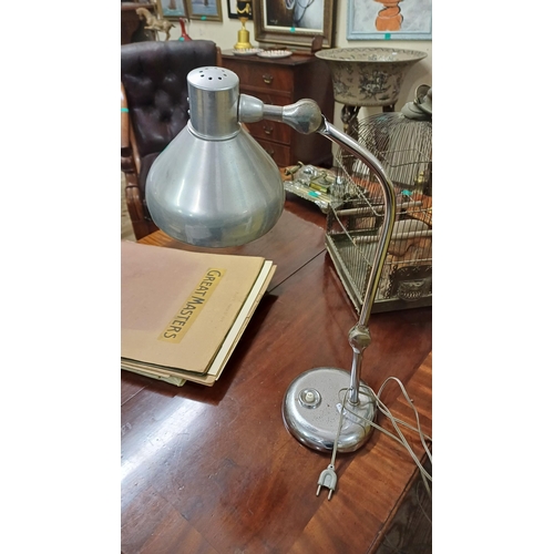 180 - Vintage Chrome Table Lamp with Adjustable Features