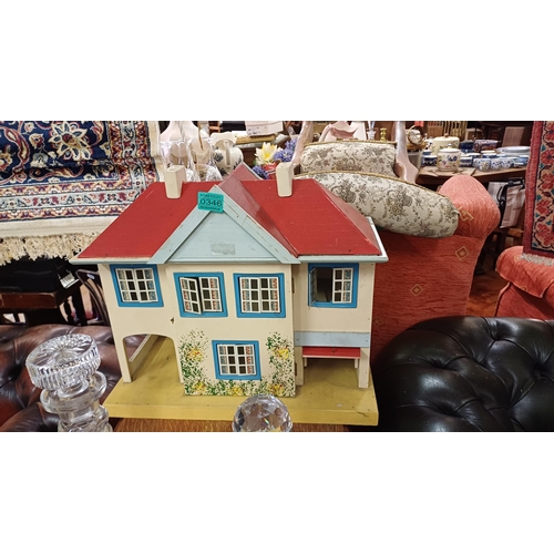 346 - Vintage Doll's House