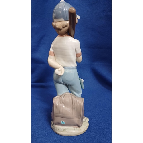 428 - Lot withdrawn - broken during viewing Lladro Collectors Society Figure 