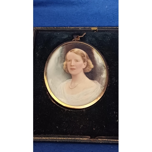 445 - Good 19th Century Portrait Minature in original case