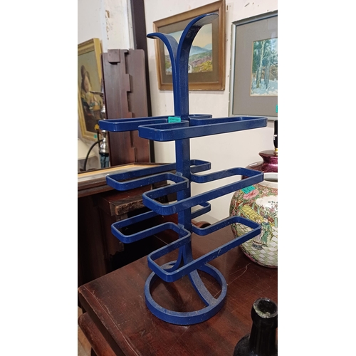 565 - Heavy Metal Wine Bottle Stand