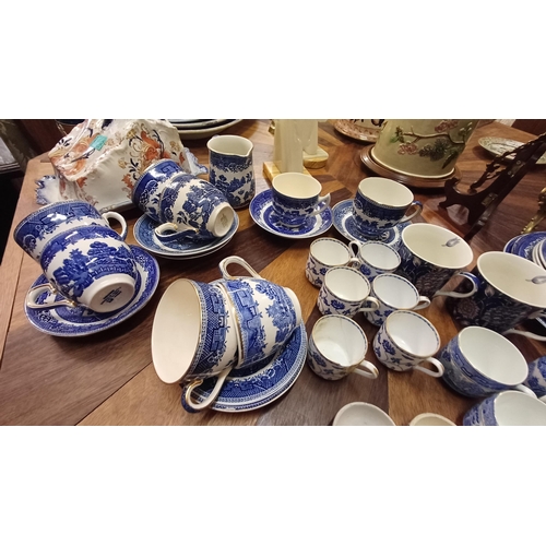 623 - Mixed lot of Blue and White Dinnerware including some Spode Coffee Cans