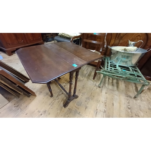 663 - Edwardian Mahogany Sutherland Table