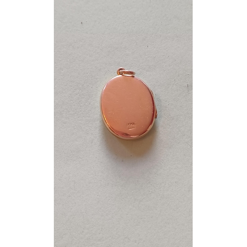 475 - 15 Carat Gold Locket - 5 grms