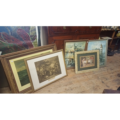 492 - Mixed lot of 5 Prints