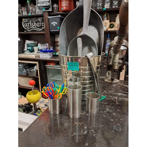 515 - Ice Bucket, 3 Ice Scoops and 4 Chrome Spirit Measures