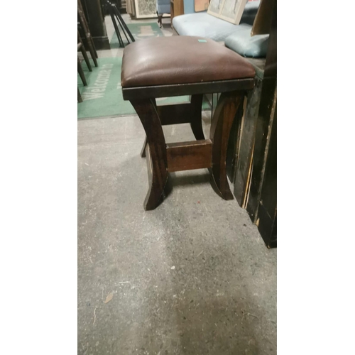 387 - Low Pub Stool