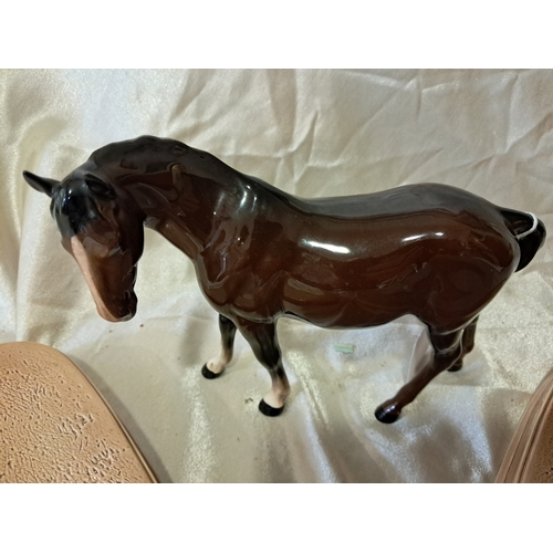 472 - Beswick Horse Figure and 2 Beswick Stands