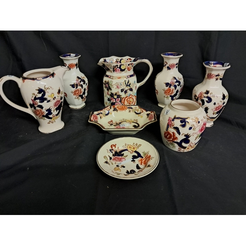 552 - Nice Lot of Masons Mandalay Pattern Ironstone including Pair of Vases and a Jug (Tallest 17cm)