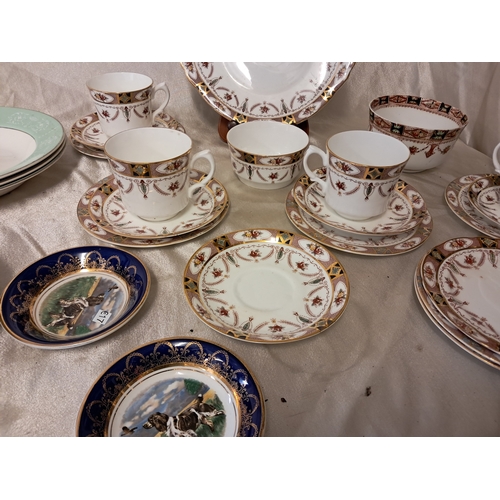 1252 - Good mixed lot of Vintage Arklow Pottery including Linden part Tea Set, 6 Belvedere Bowls and 2 Dog ... 