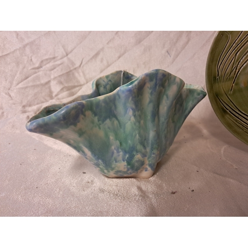 1277 - Two Pieces of Irish Art Pottery - 