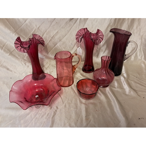 1291 - Good lot of Victorian and later Cranberry Glass including Pair of Vases (28cm)