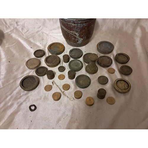 1328 - Good mixed lot of Antique Brass Scale Weights in a Copper Bucket