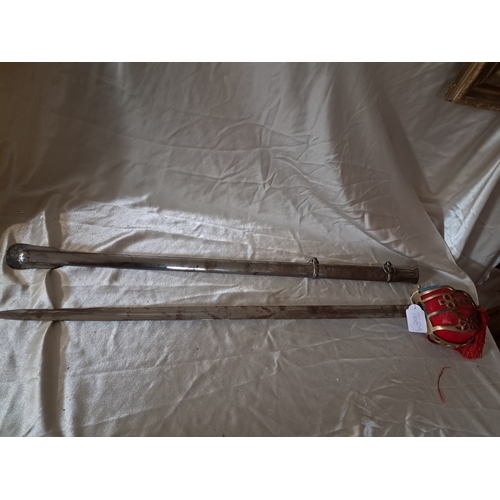 414 - Early 20th Century Officers Dress Sword in Scabbard (no marks) - 100cm Long