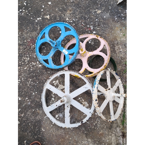 1059 - Four Victorian Cast Iron Wheels and a Rim