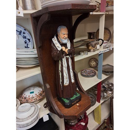 1226 - Good Edwardian Oak Statue Bracket with a Resin Padre Pio Statue (85cm overall)