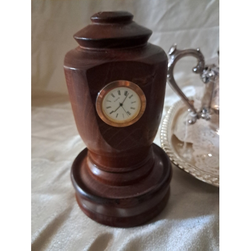 417 - 3 Piece Silver Plated Tea Set on Tray, Mahogany Mantle Clock, 4 Pieces of Green Wedgewood