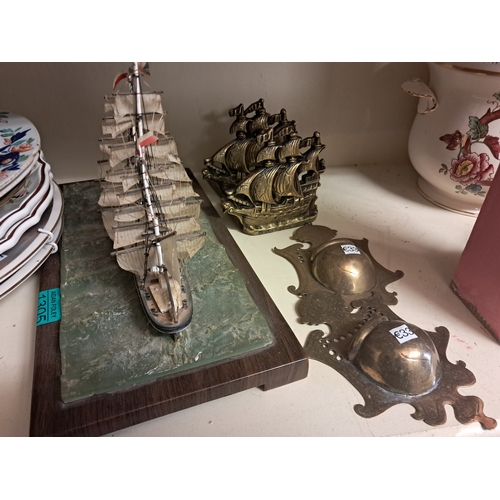 1305 - Model of The Cutty Sark (30cm Long), Pair of Brass Book Ends and a Pair of Brass Holy Water Fonts (1... 