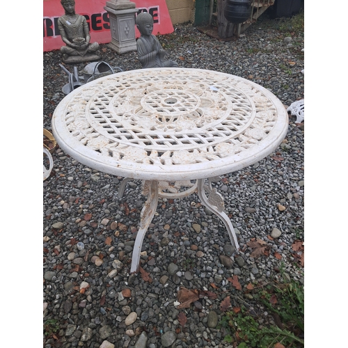 1057 - Heavy Cast Iron Garden Patio Table