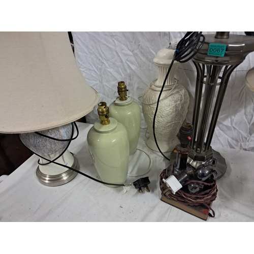 67 - Lot of 8 Table Lamps