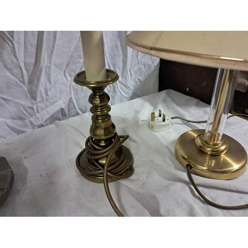 67 - Lot of 8 Table Lamps