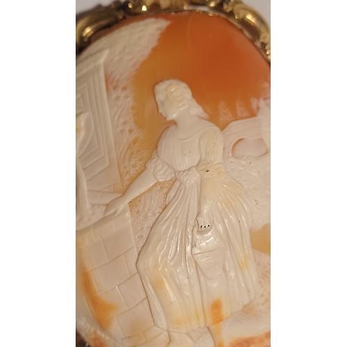 308 - Large Victorian Cameo 9 Carat Brooch