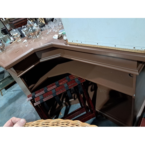 261 - Good quality Wooden Painted Corner Shop Counter - ideal Home Bar Unit or for Retail