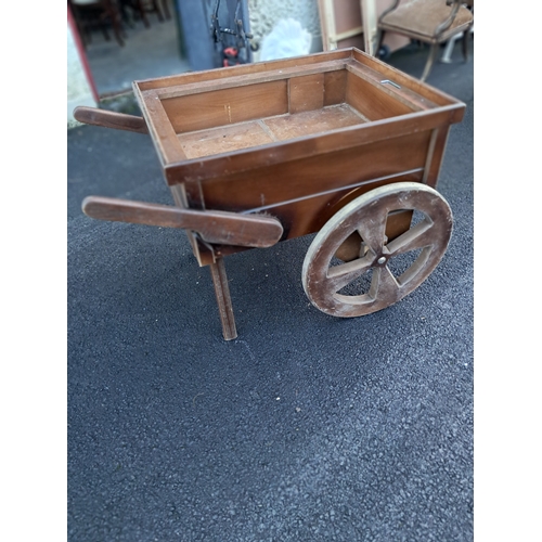 499 - Shop Display Trolley in the form of an old Market Cart