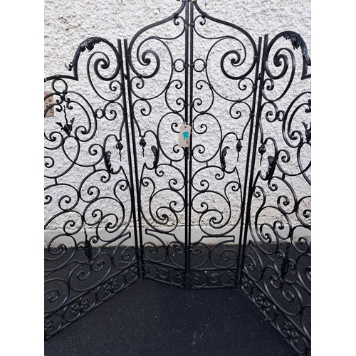 507 - Set of 4 Studio Ironwork Panels - Ideal as a pair of gates and 2 side panels (Total Width 210cm, Tot... 