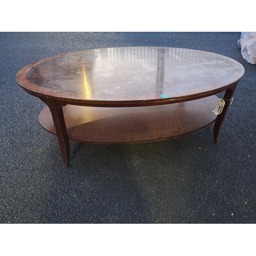 539 - Large Oval Coffee Table with Crossbanded style Top (150cm x 92cm x 50cm)