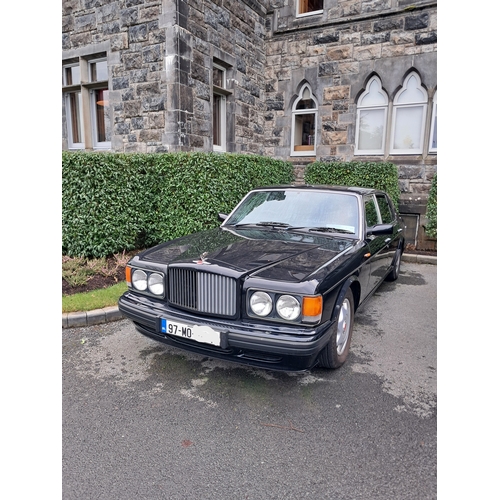 100 - 1997 Bentley Turbo R LWB in very good condition and in regular use on the Estate.    Well worth View... 