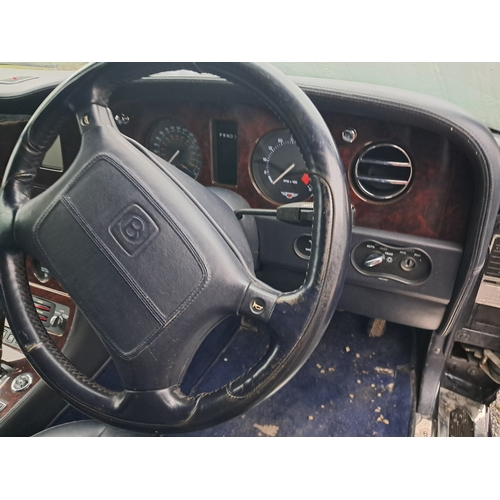 100 - 1997 Bentley Turbo R LWB in very good condition and in regular use on the Estate.   44,000 miles.  W... 