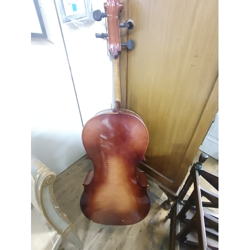 20 - Chello (child size) needs a String and a Repair