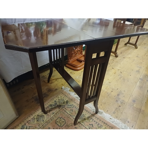 92 - Edwardian Mahogany Sutherland Table