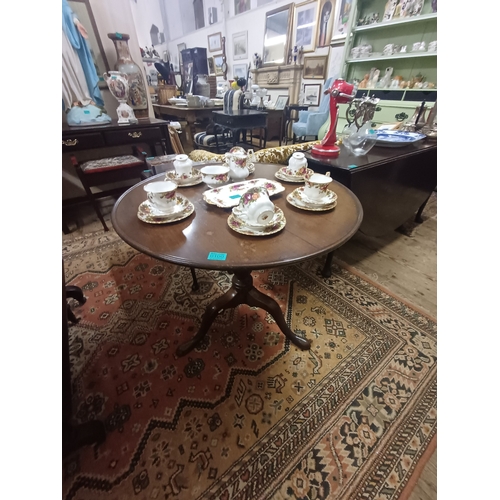 100 - 19th Century Mahogany Supper Table on turned Column with Splayed Legs