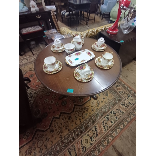 100 - 19th Century Mahogany Supper Table on turned Column with Splayed Legs