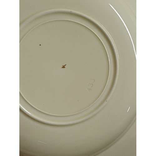 131 - Good Porcelain Dinner Service including 2 Sets of 3 Graduated Platters - Early 20th Century (40 Piec... 