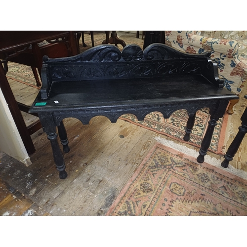 224 - Pair of Edwardian Oak Hall Benchs (91cm x 28cm x 54cm)