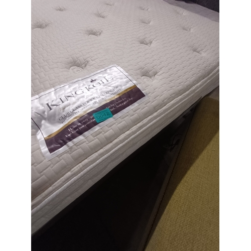 42 - King Koil Club Class Pocket Pillow Top Mattress (180cm Wide)