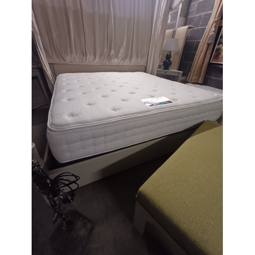 42 - King Koil Club Class Pocket Pillow Top Mattress (180cm Wide)