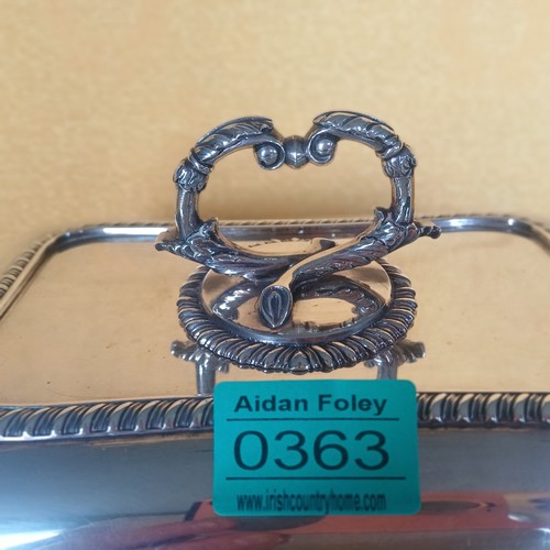 363 - Magnificent Solid Silver Entree Dish by William Bateman - London 1829 on a Silver Plated Warming Dis... 
