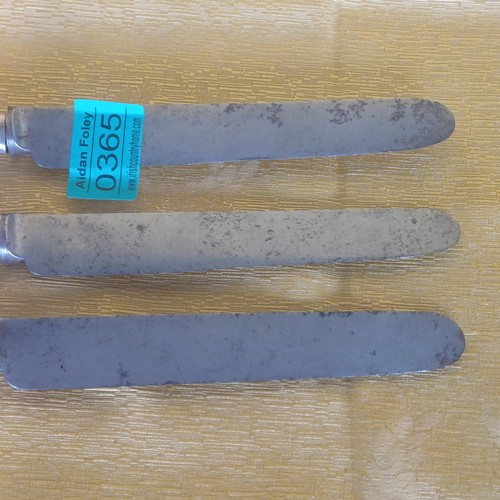 365 - 3 Large Silver Handled Knifes marked W. S. - Blades by Raut of Glasgow