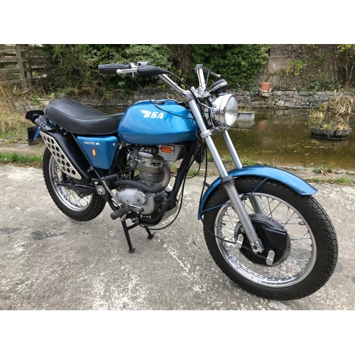 27 - A 1971 BSA B25 SS Gold Star, registration number ARY 643K, blue. The BSA/Triumph revamped range for ... 