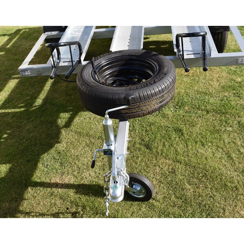 4 - A 2018 single axle triple bike trailer. Constructed by our vendor, this trailer has seen very little... 