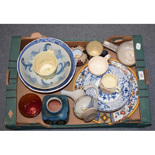 535 - Three Royal Doulton Bunnykins plates, a Chinese blue and white porcelain bowl, studio pottery and gl... 